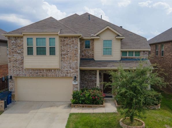 15517 Leadenhall St - Property Image